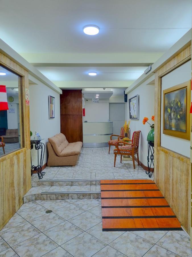 Hostal Solari Trujillo Exterior foto