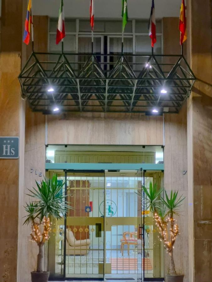 Hostal Solari Trujillo Exterior foto
