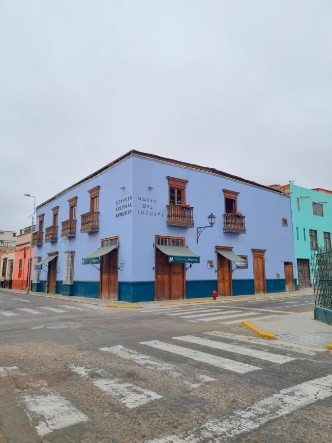 Hostal Solari Trujillo Exterior foto